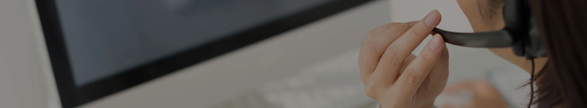 Skontaktuj się z nami